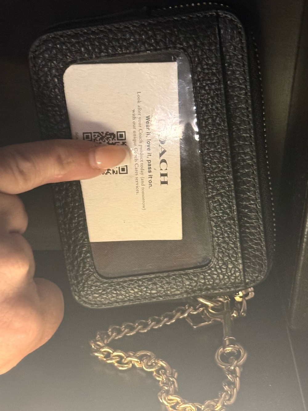 Large Coach Black Quilted Leather Shoulder Bag with Gold Chain and Coin Pouch - Picture 6 of 9